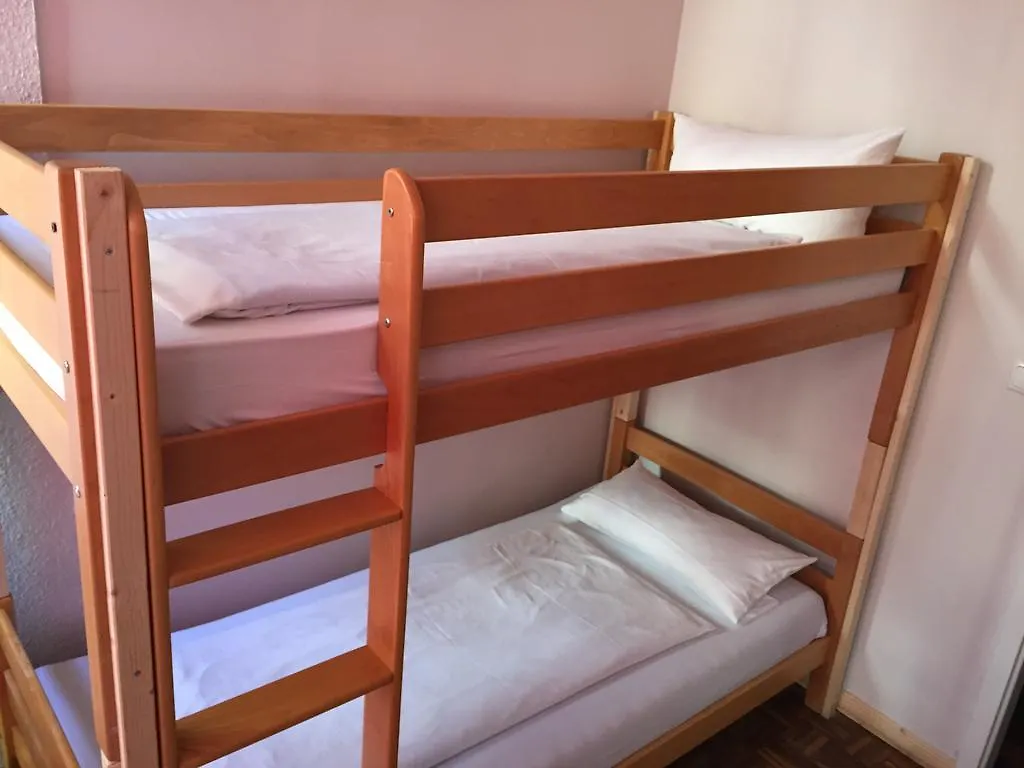 Hostel City Bed 2 Am Kurfurstendamm Berlin 0*,